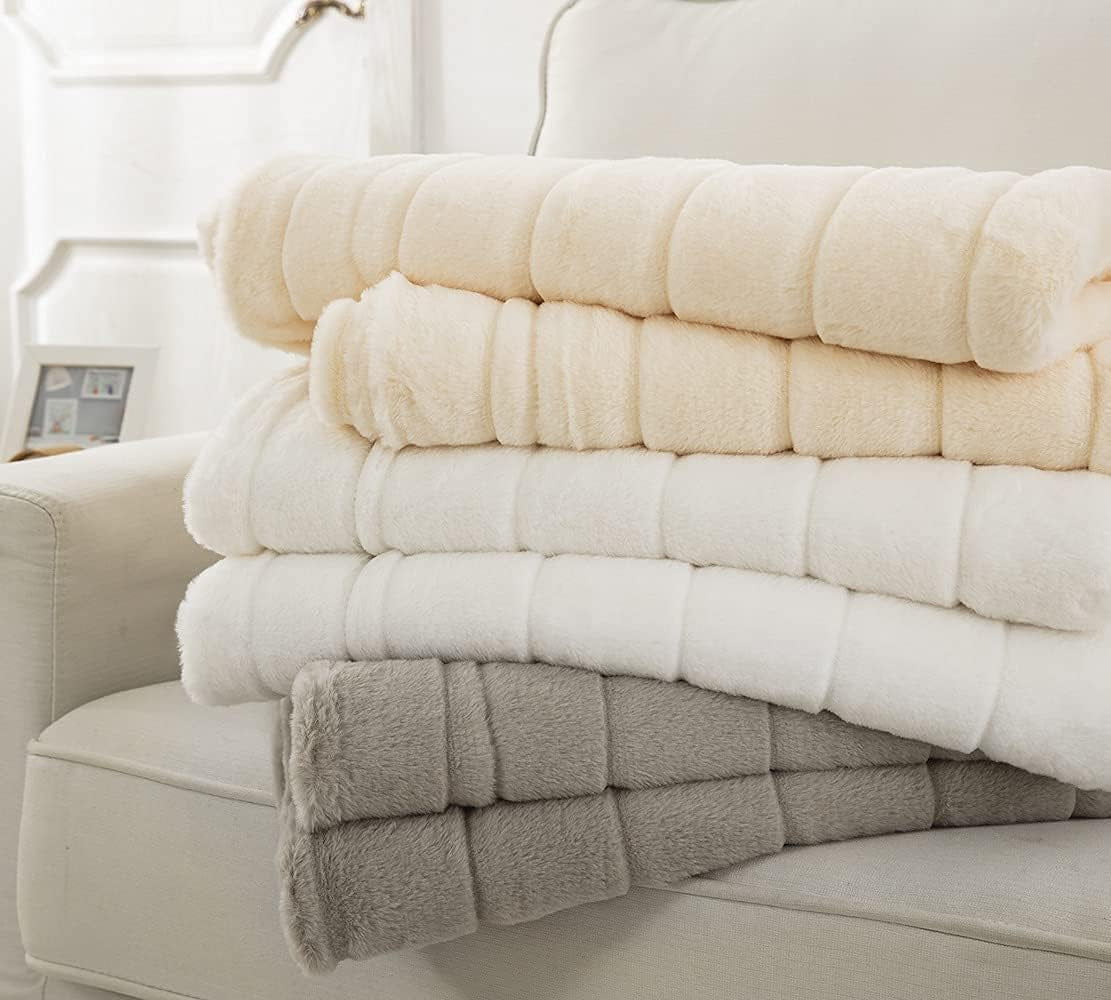 Ultra Soft Reversible Faux Fur Throw, Fluffy Blanket for Winter Sofa Couch, Cuddly & Warm(50"X 60", White)