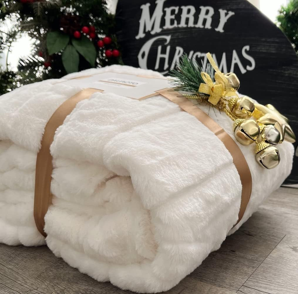 Ultra Soft Reversible Faux Fur Throw, Fluffy Blanket for Winter Sofa Couch, Cuddly & Warm(50"X 60", White)