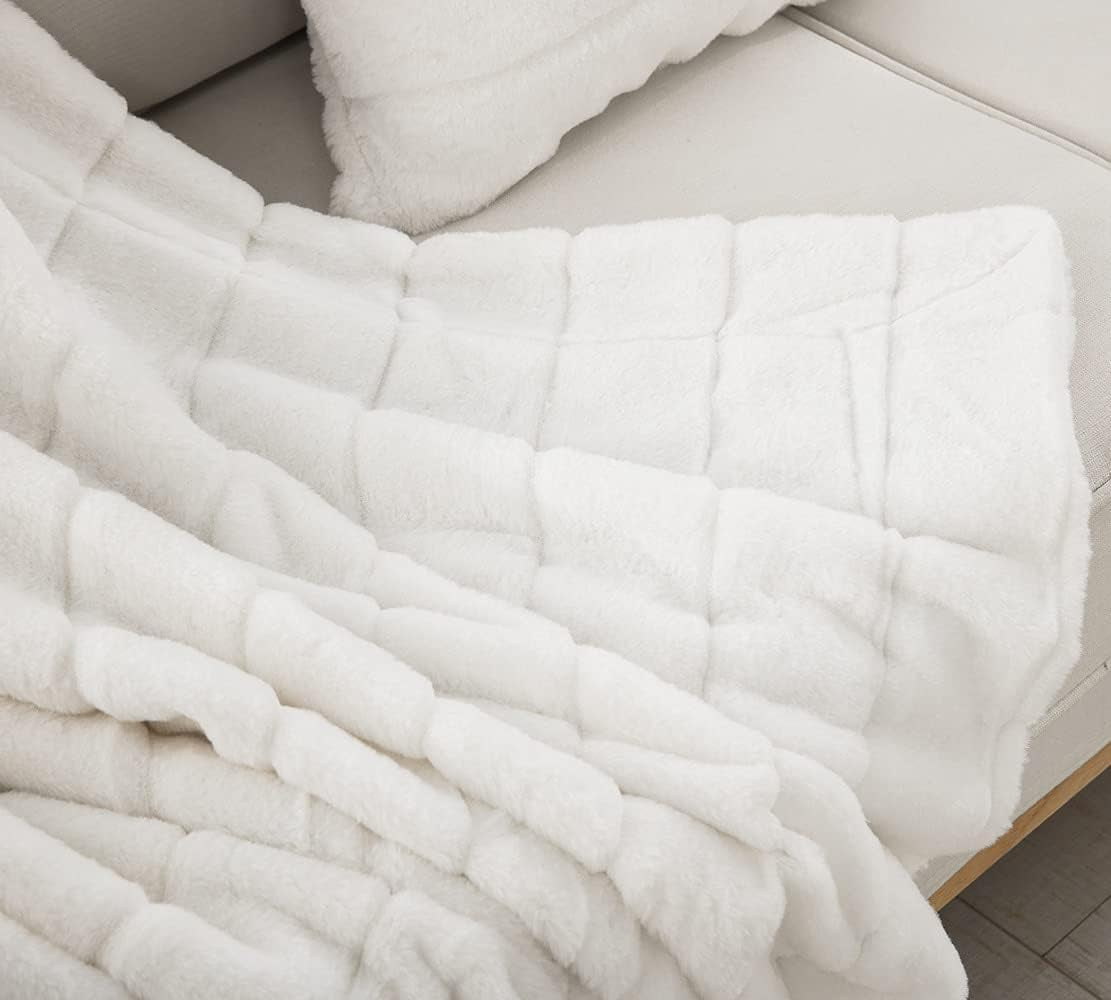 Ultra Soft Reversible Faux Fur Throw, Fluffy Blanket for Winter Sofa Couch, Cuddly & Warm(50"X 60", White)