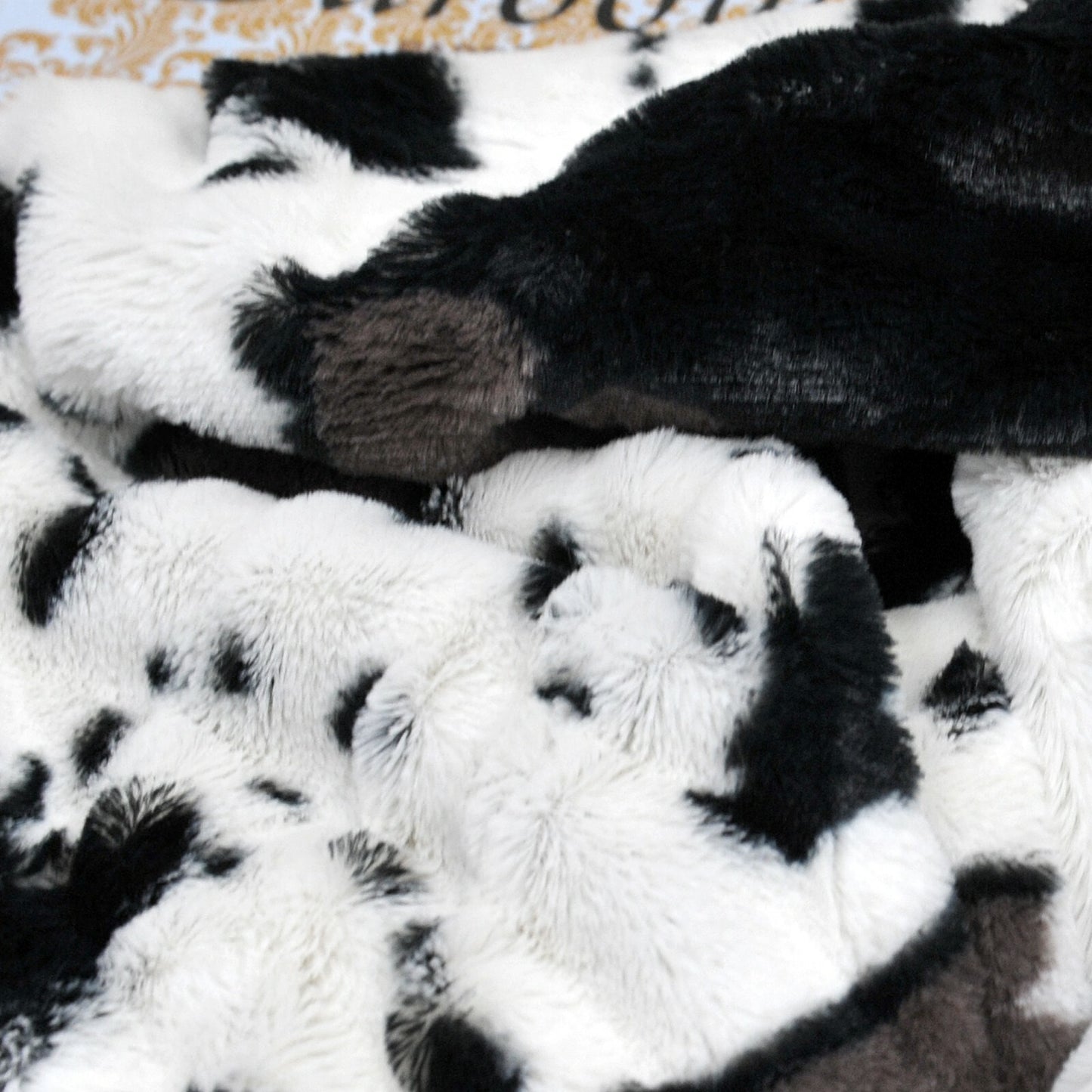 HST Cow Print Faux Fur Throw Blanket Soft Cozy Reversible Fall Winter Decor Gift